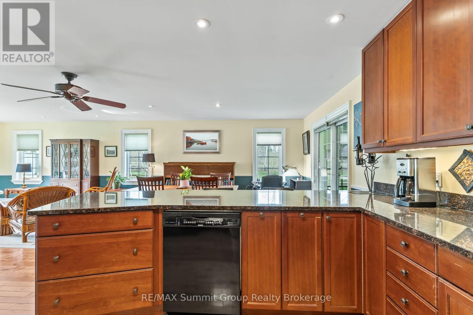 824307 Massie Road, Chatsworth, Ontario  N0H 1G0 - Photo 6 - X12120781