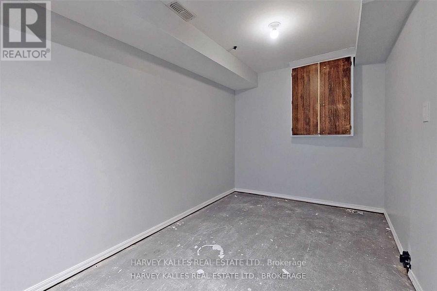 55 Tremount Street, Whitby, Ontario  L1M 1G2 - Photo 29 - E12173637