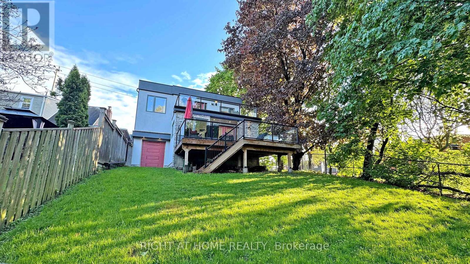 475 Donlands Avenue, Toronto (East York), Ontario  M4J 3S4 - Photo 36 - E12171414