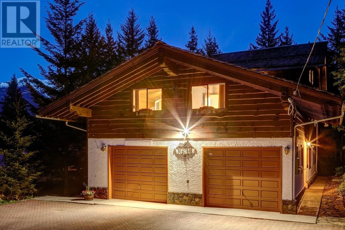 8248 Alpine Way, Whistler, British Columbia  V8E 0G2 - Photo 26 - R3002920