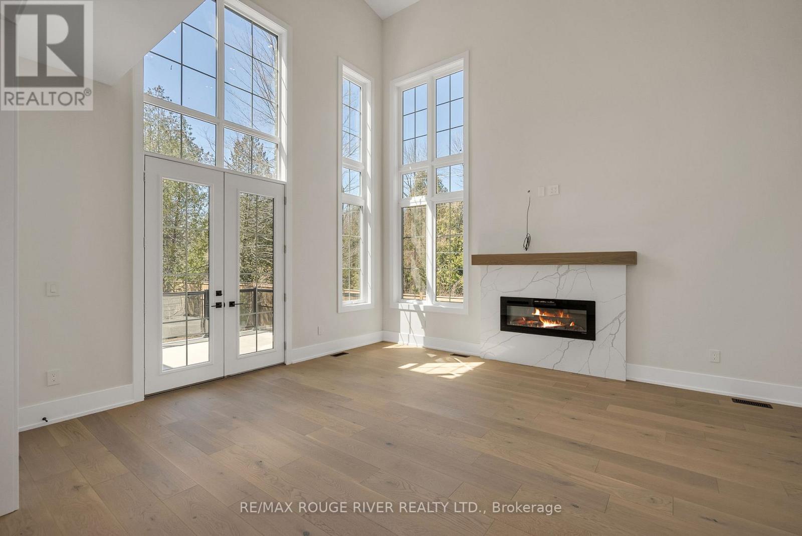 213 Suzanne Mess Boulevard, Cobourg, Ontario  K9A 3L3 - Photo 8 - X12001468
