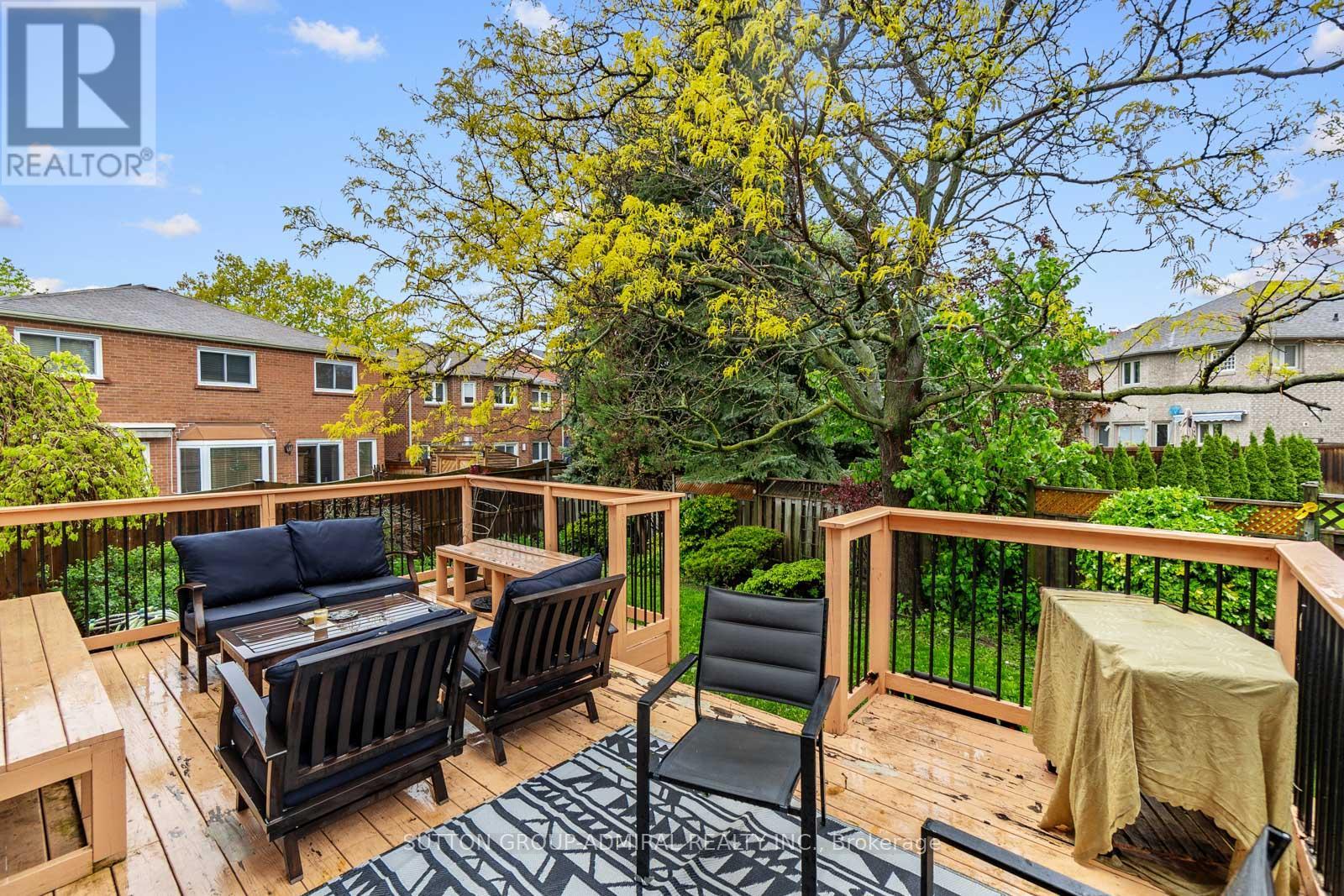 288 Chelwood Drive, Vaughan (Brownridge), Ontario  L4J 7Y8 - Photo 42 - N12173617