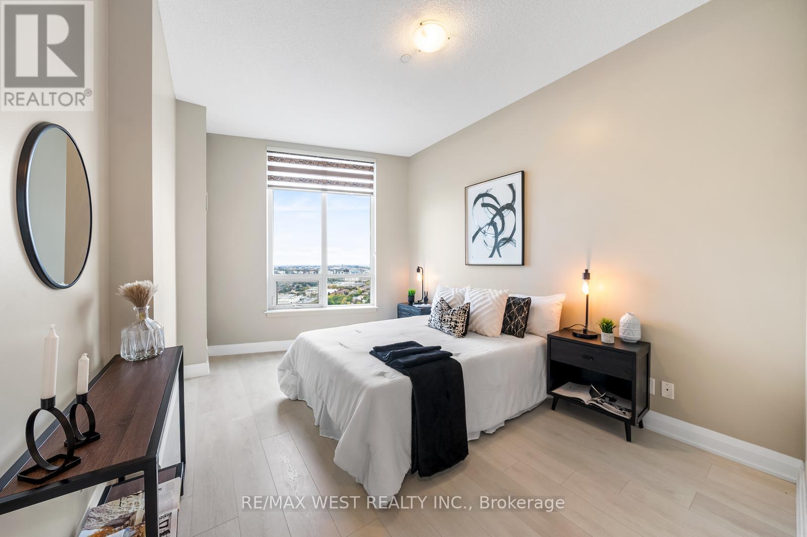 Ph10 - 7161 Yonge Street, Markham, Ontario  L3T 0C8 - Photo 31 - N12173696