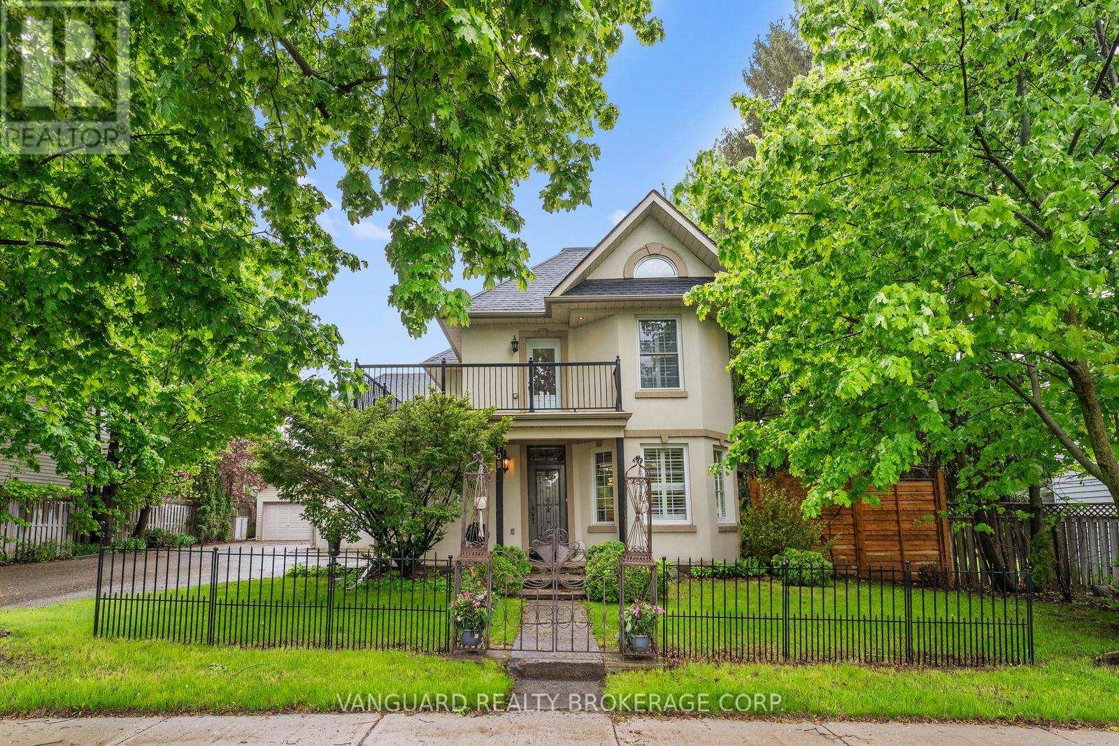 Property at 108 QUEEN STREET S image 2
