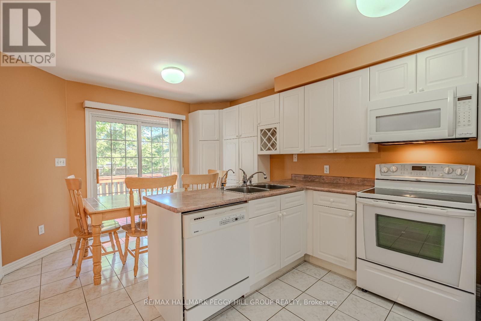 312 Harvie Road, Barrie, Ontario  L4N 8H1 - Photo 6 - S12173726