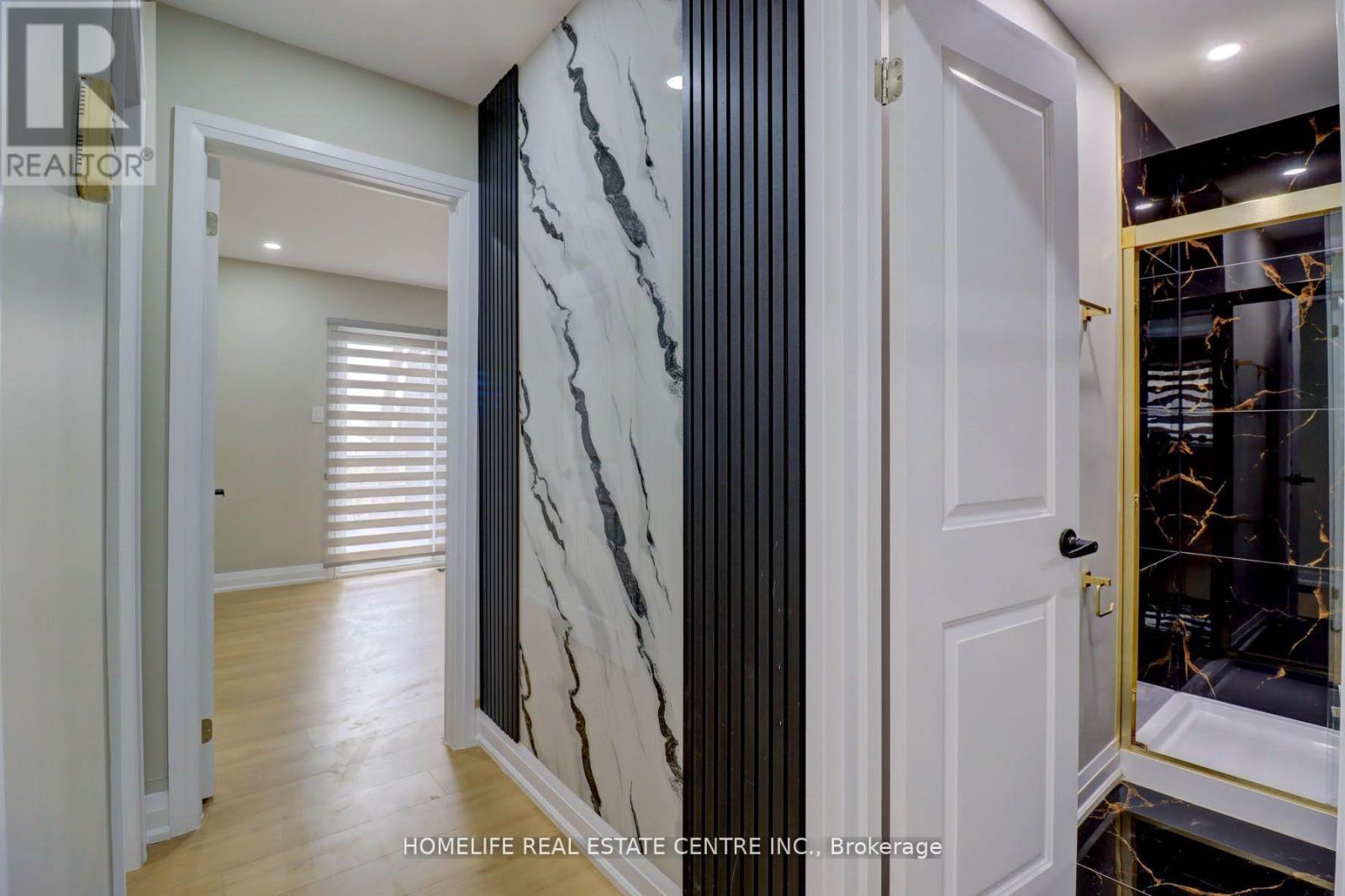 240 Bayfield Street, Barrie, Ontario  L4M 3B7 - Photo 16 - S12173730