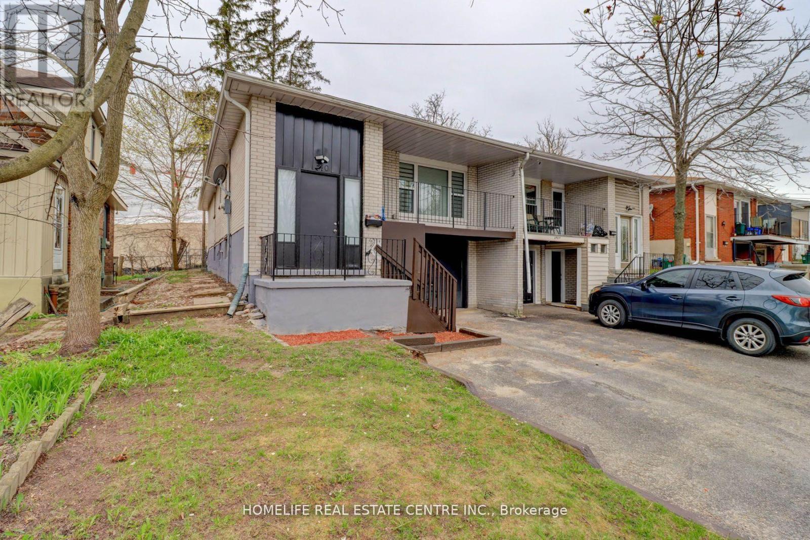 240 Bayfield Street, Barrie, Ontario  L4M 3B7 - Photo 4 - S12173730