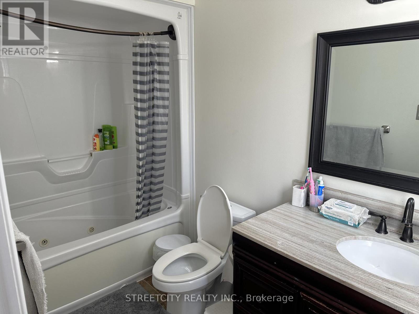 304 White Sands Drive, London South (South U), Ontario  N6M 1J2 - Photo 20 - X12173768