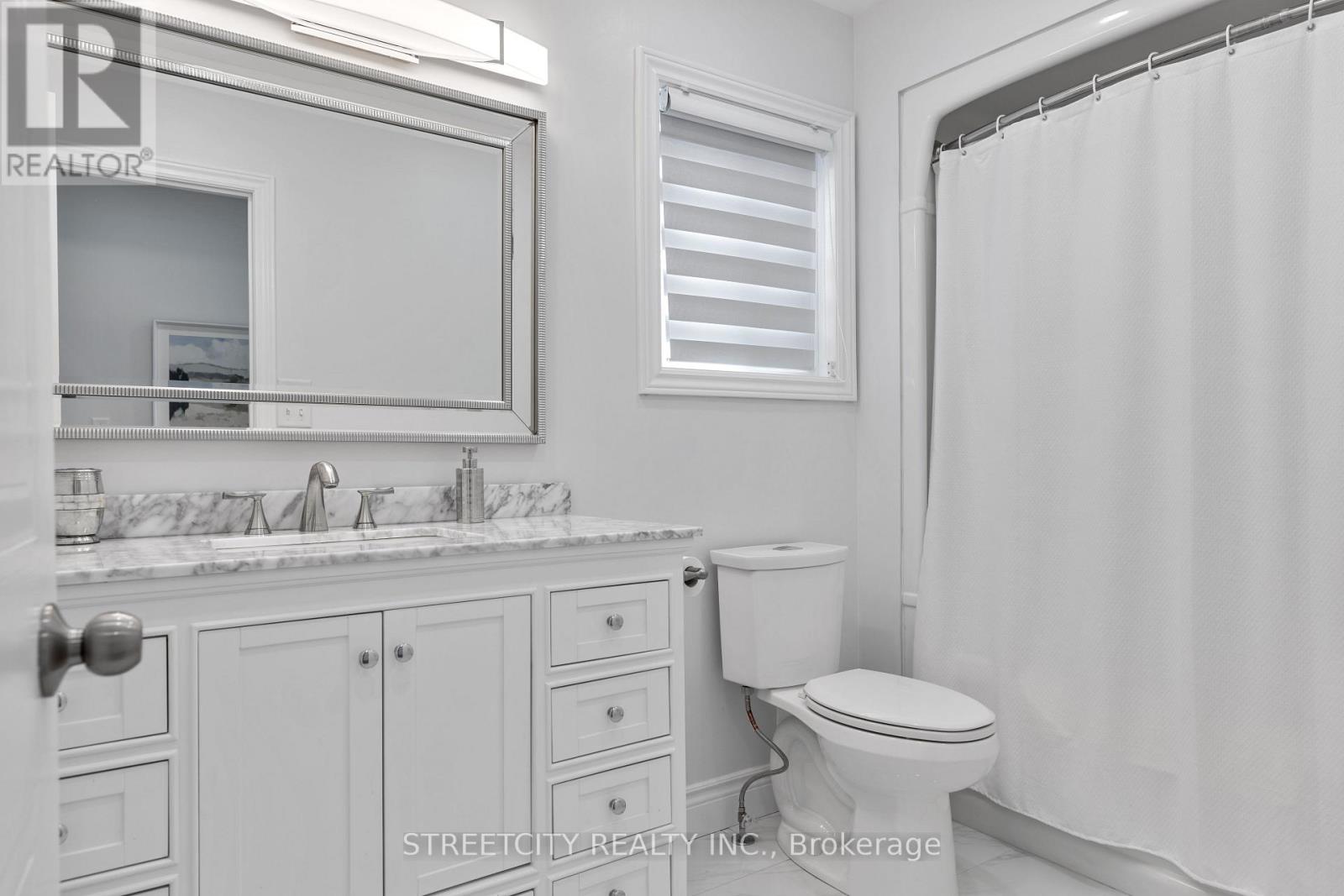 1841 Rollingacres Drive, London North, Ontario  N5X 4K4 - Photo 19 - X12173772