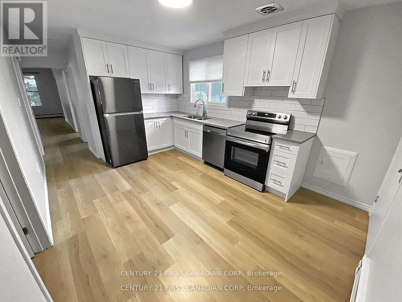 67 Sackville Street, London East, Ontario  N5Z 2E3 - Photo 10 - X12173805