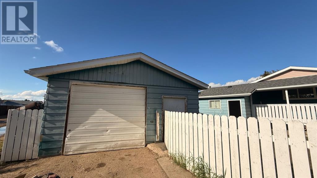 316 Nill Place, Hanna, Alberta  T0J 1P0 - Photo 41 - A2222105