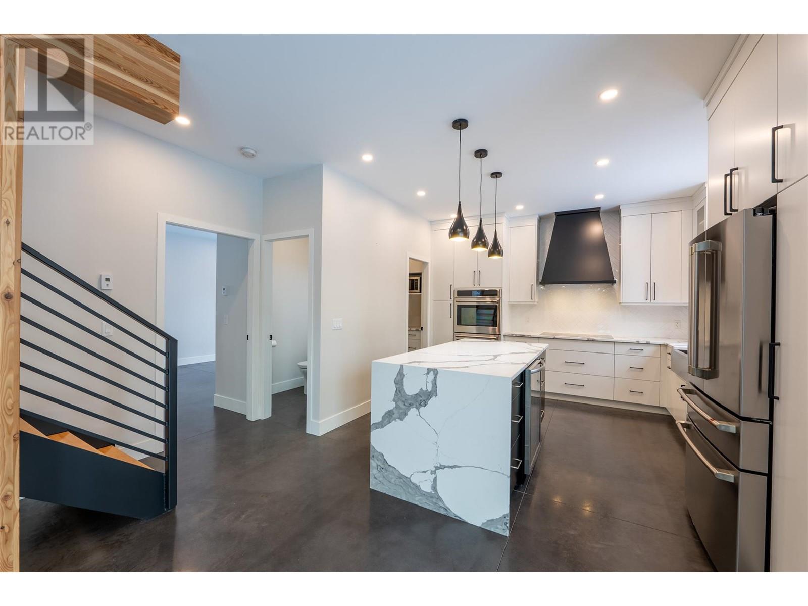 1350 Kai Road, Nelson, British Columbia  V1L 7G1 - Photo 28 - 10330712