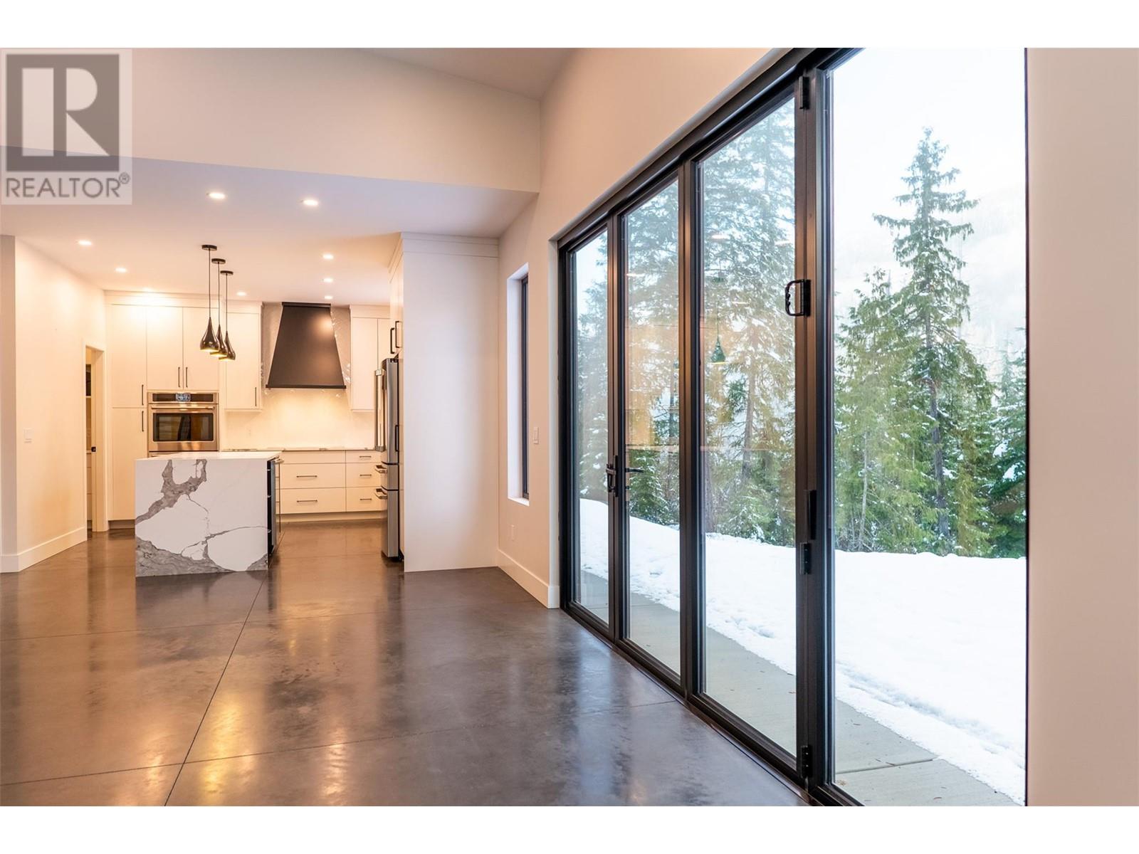 1350 Kai Road, Nelson, British Columbia  V1L 7G1 - Photo 18 - 10330712