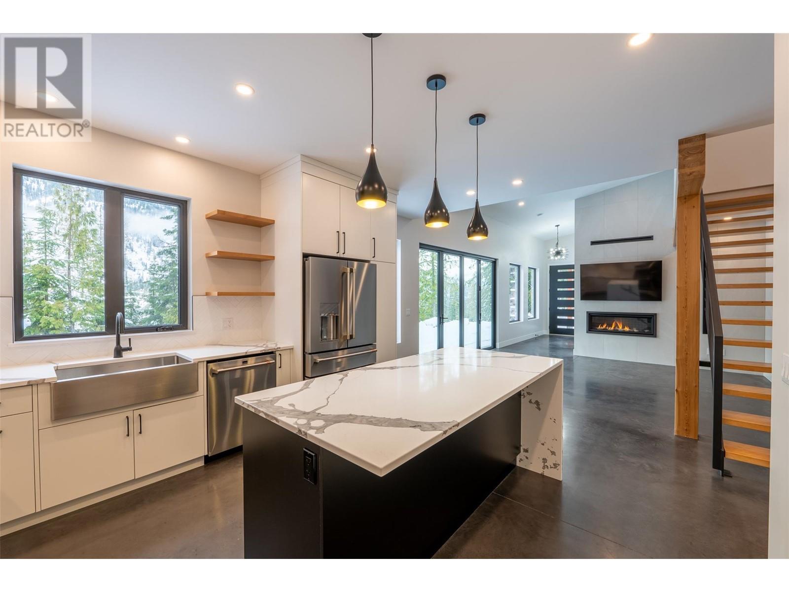 1350 Kai Road, Nelson, British Columbia  V1L 7G1 - Photo 25 - 10330712