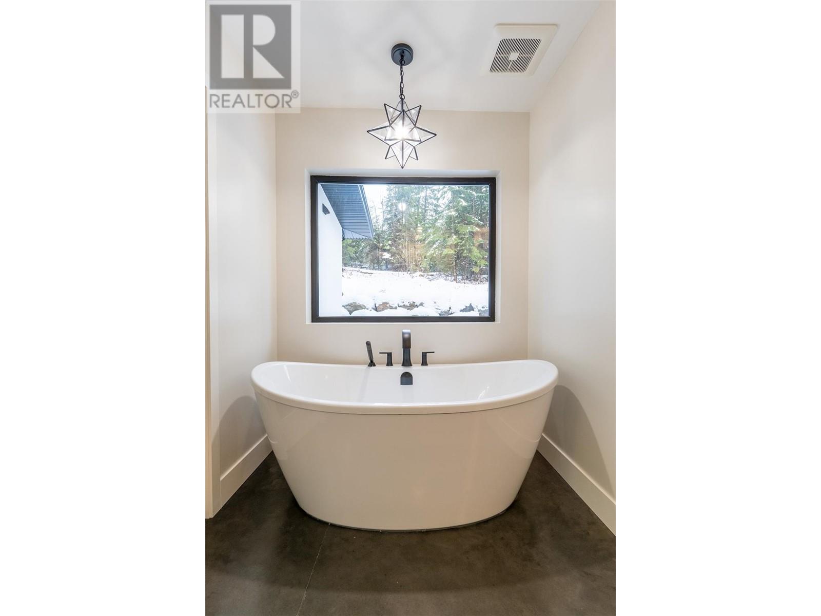 1350 Kai Road, Nelson, British Columbia  V1L 7G1 - Photo 42 - 10330712