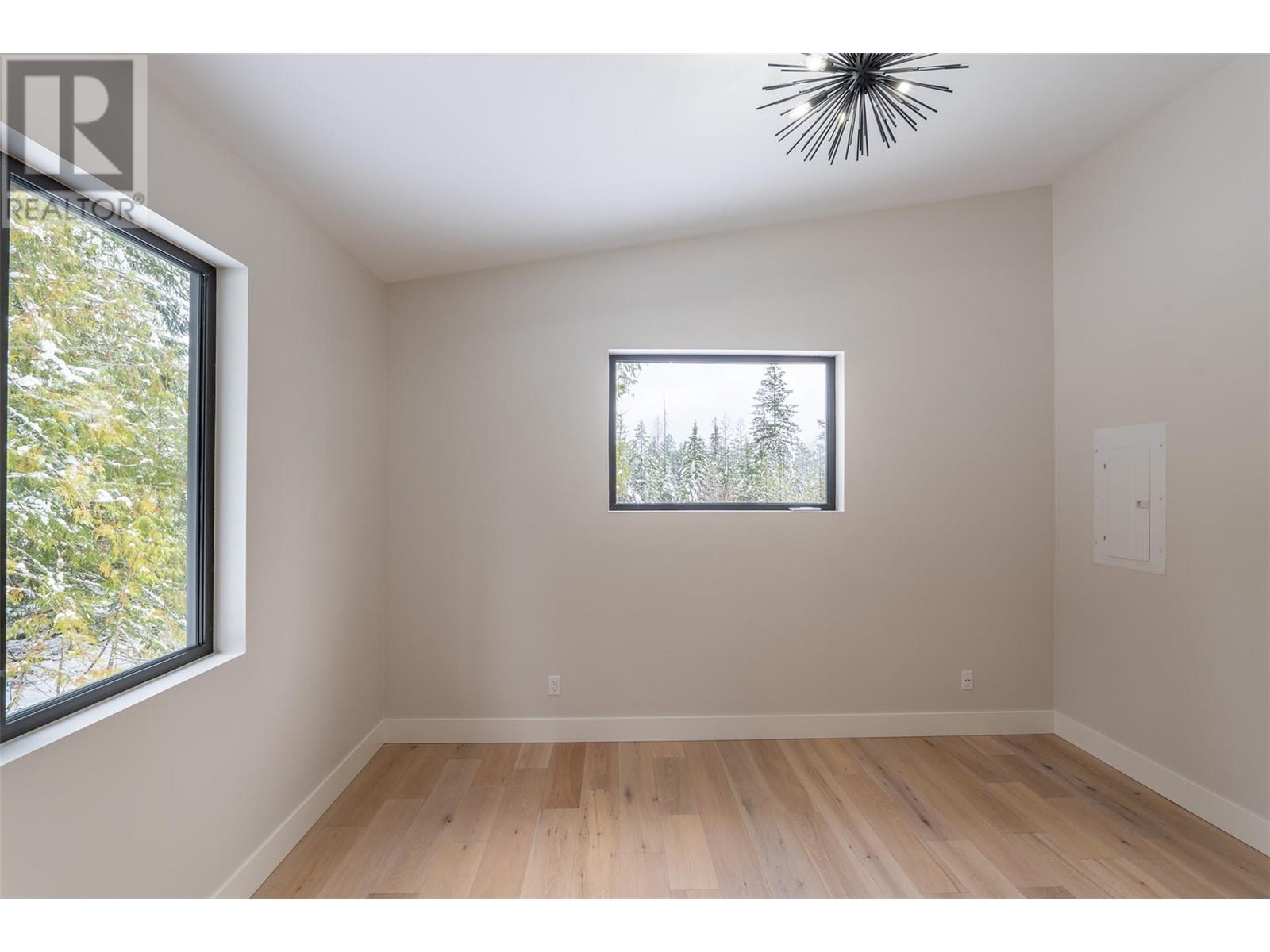 1350 Kai Road, Nelson, British Columbia  V1L 7G1 - Photo 67 - 10330712