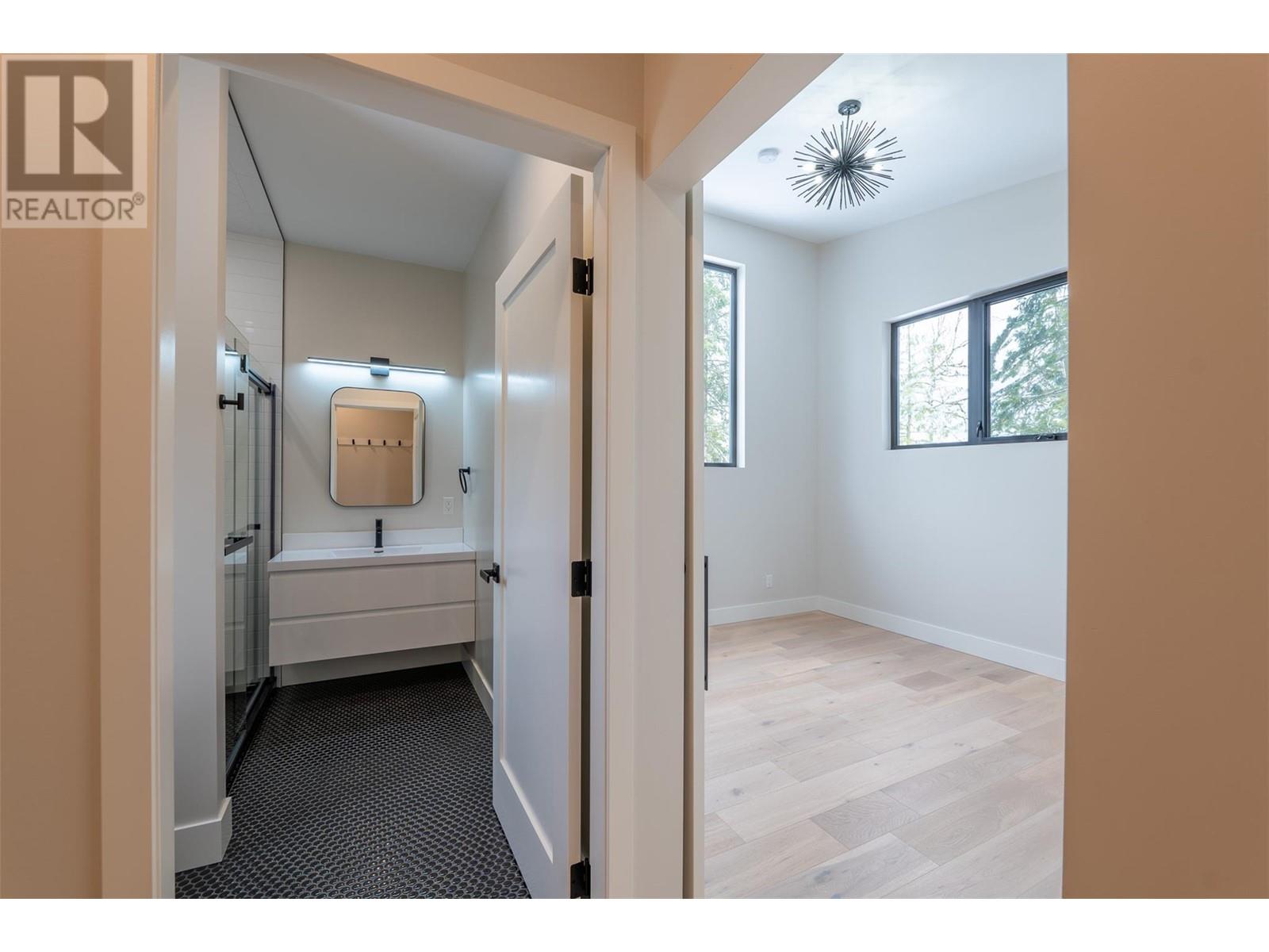 1350 Kai Road, Nelson, British Columbia  V1L 7G1 - Photo 62 - 10330712
