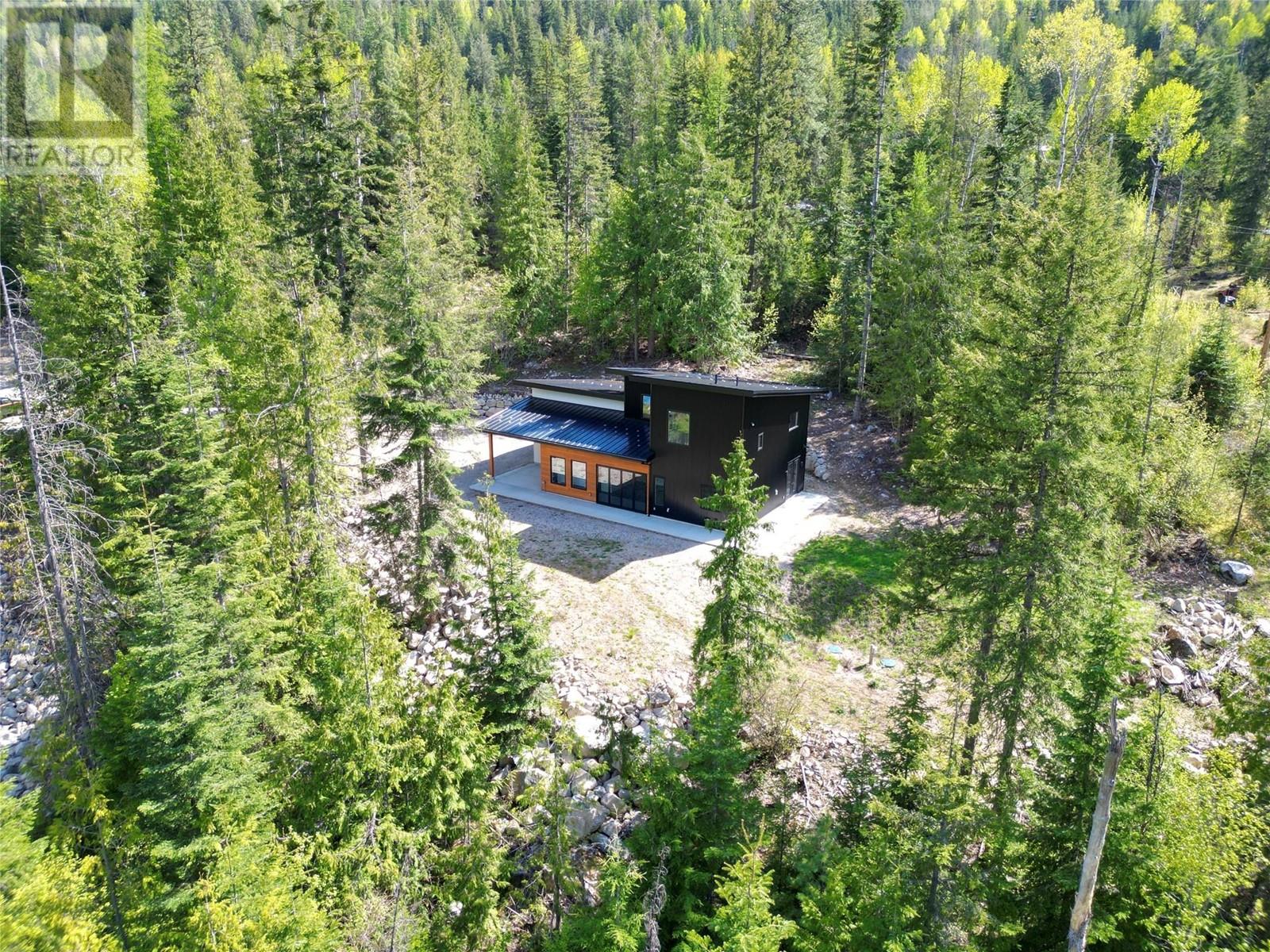 1350 Kai Road, Nelson, British Columbia  V1L 7G1 - Photo 5 - 10330712