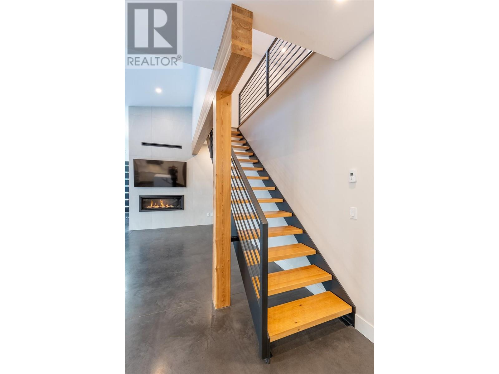 1350 Kai Road, Nelson, British Columbia  V1L 7G1 - Photo 43 - 10330712