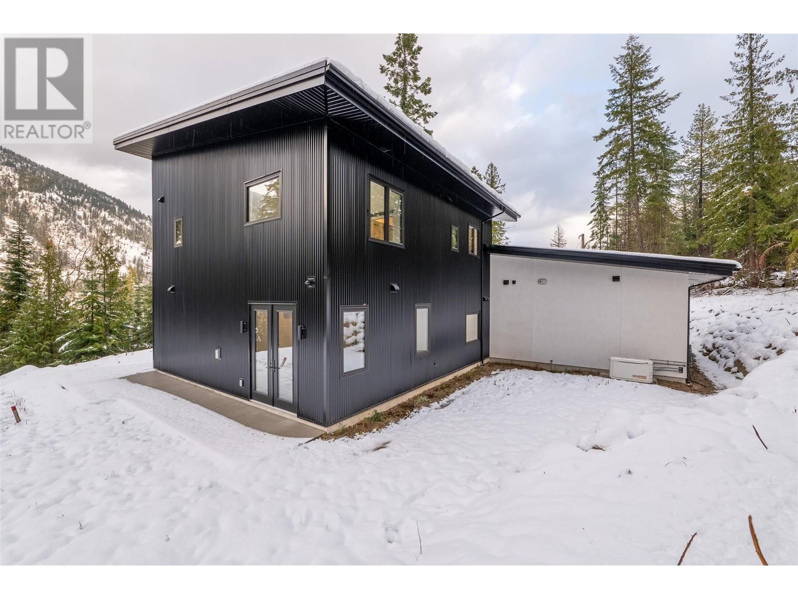 1350 Kai Road, Nelson, British Columbia  V1L 7G1 - Photo 88 - 10330712