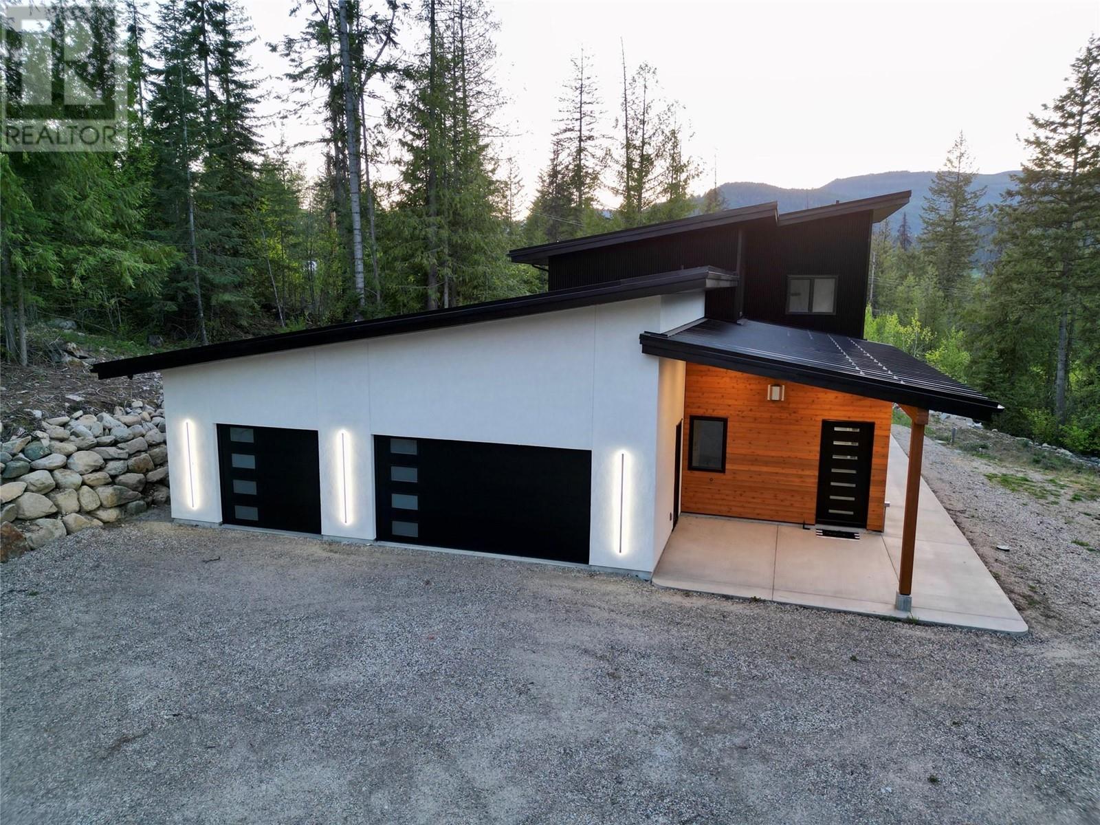 1350 Kai Road, Nelson, British Columbia  V1L 7G1 - Photo 80 - 10330712
