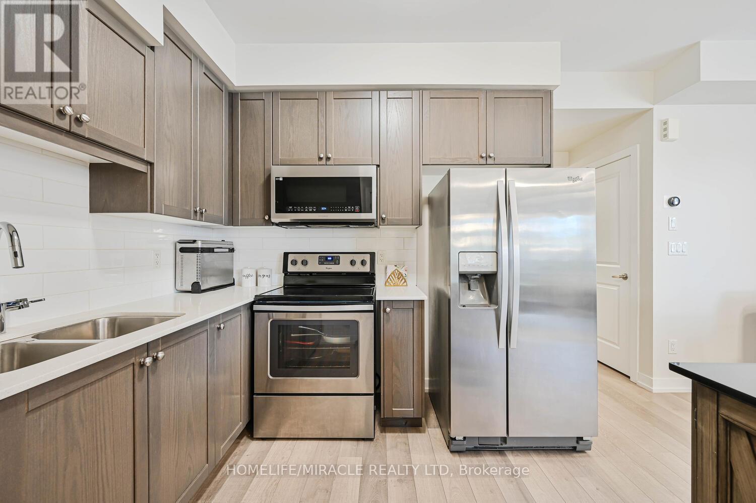 114 - 256 Royal York Road, Toronto, Ontario  M8V 1Y8 - Photo 16 - W12173583