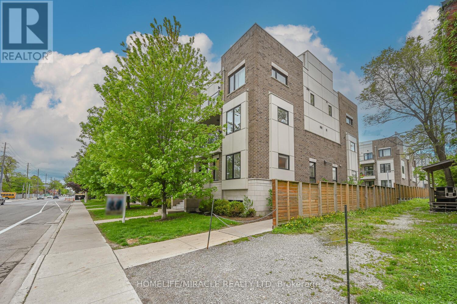 114 - 256 Royal York Road, Toronto, Ontario  M8V 1Y8 - Photo 2 - W12173583