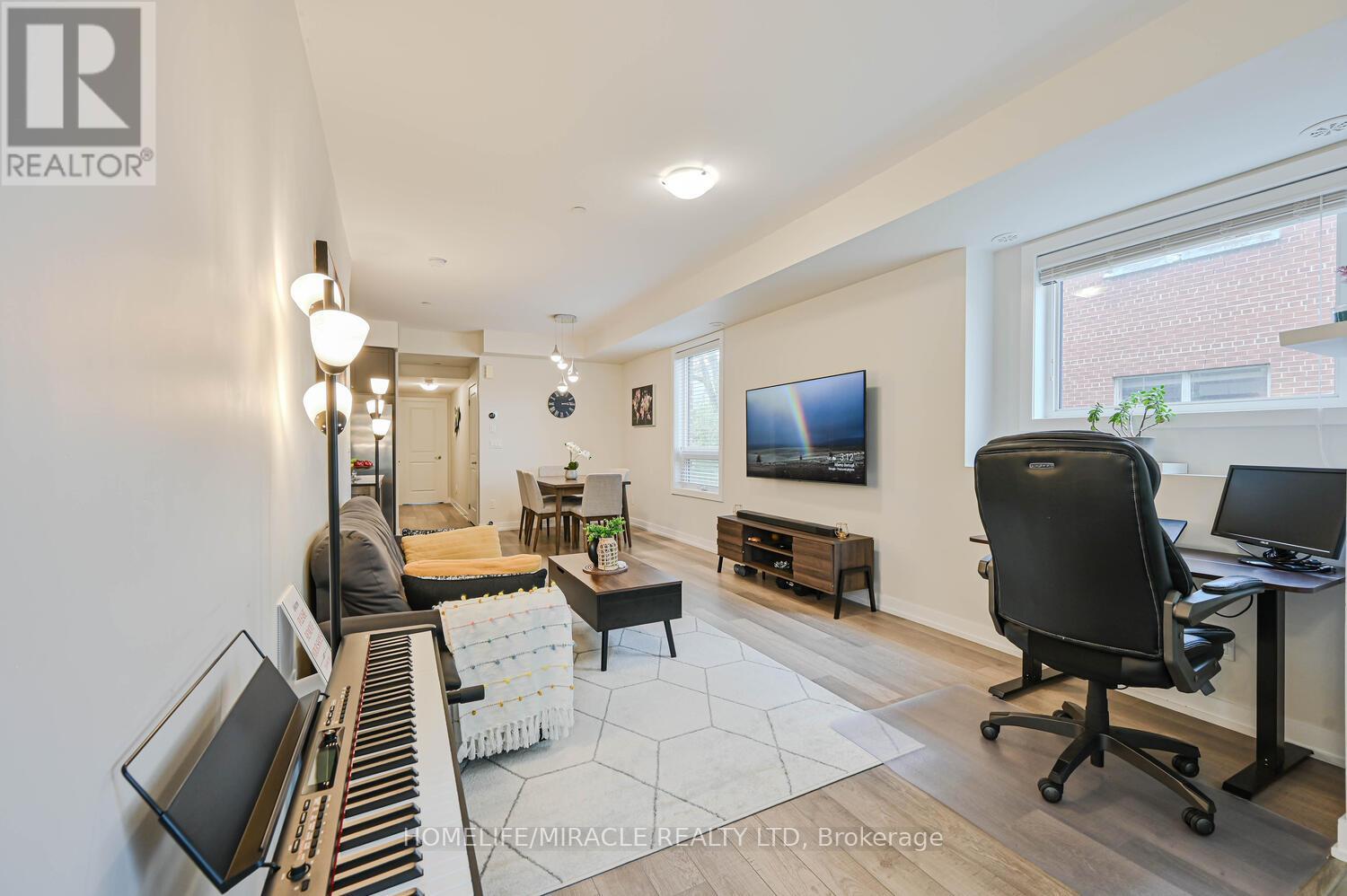 114 - 256 Royal York Road, Toronto, Ontario  M8V 1Y8 - Photo 7 - W12173583