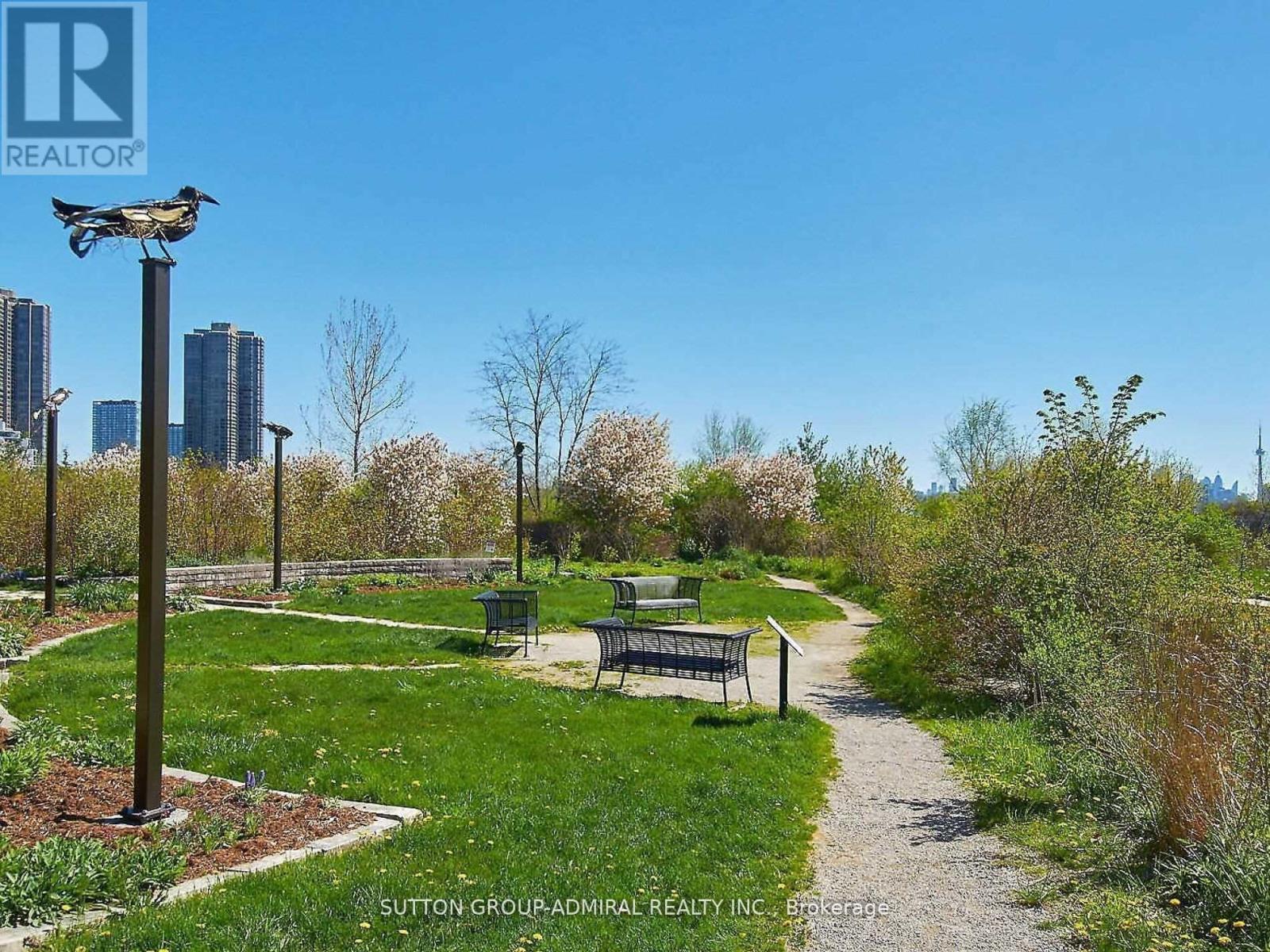 202 - 65 Annie Craig Drive, Toronto, Ontario  M8V 0G3 - Photo 18 - W12173601