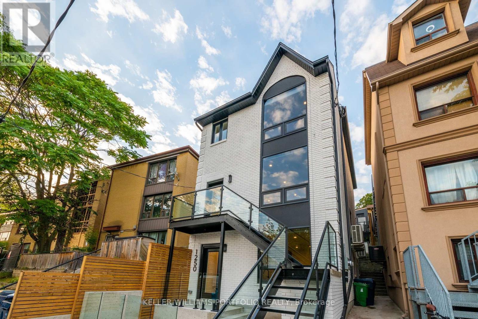 1250 Davenport Road, Toronto, Ontario  M6H 2G9 - Photo 2 - W12173612