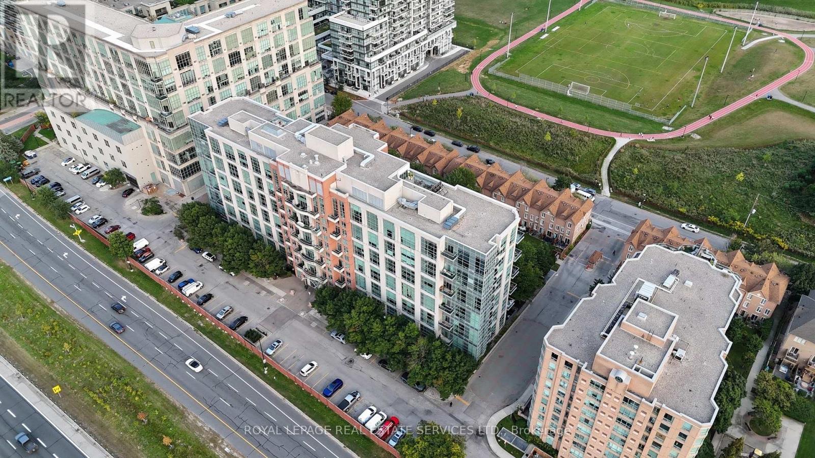 10 - 210 Manitoba Street, Toronto, Ontario  M8Y 4G7 - Photo 40 - W12173621