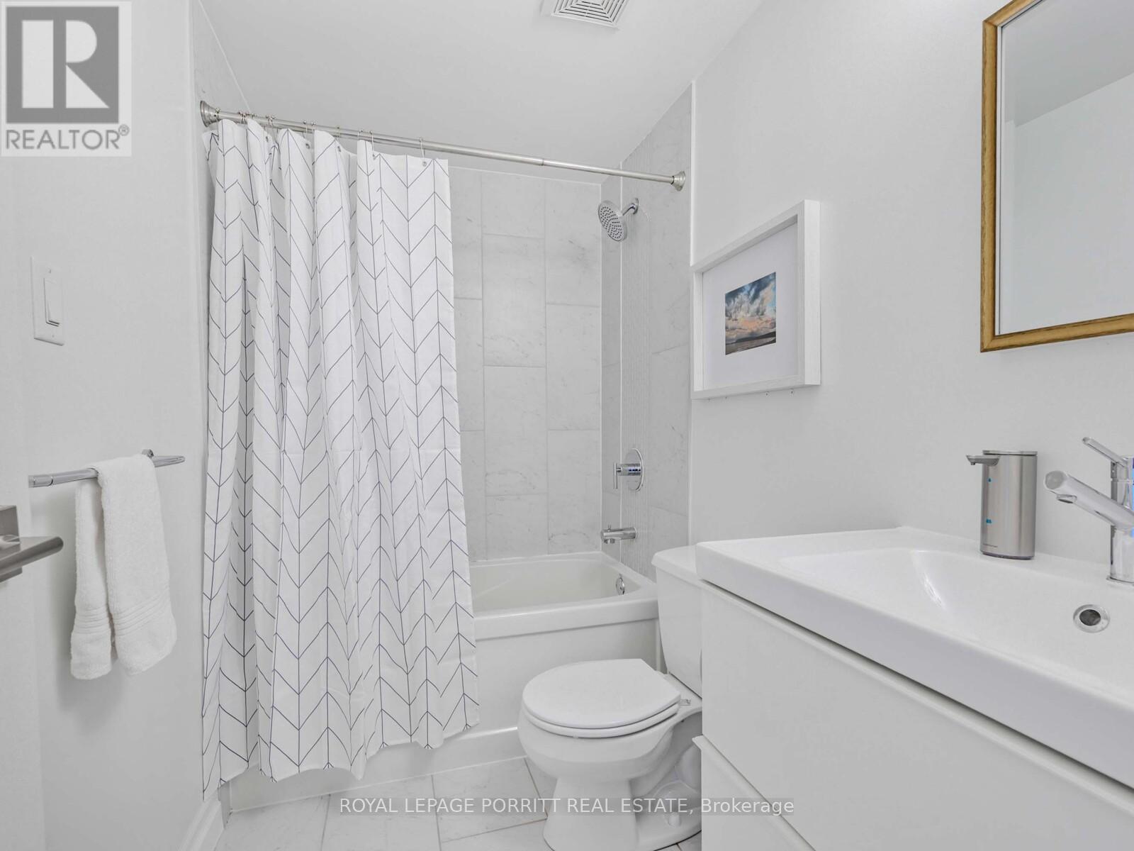 6 - 4 Bradbrook Road, Toronto, Ontario  M8Z 5V3 - Photo 25 - W12173663