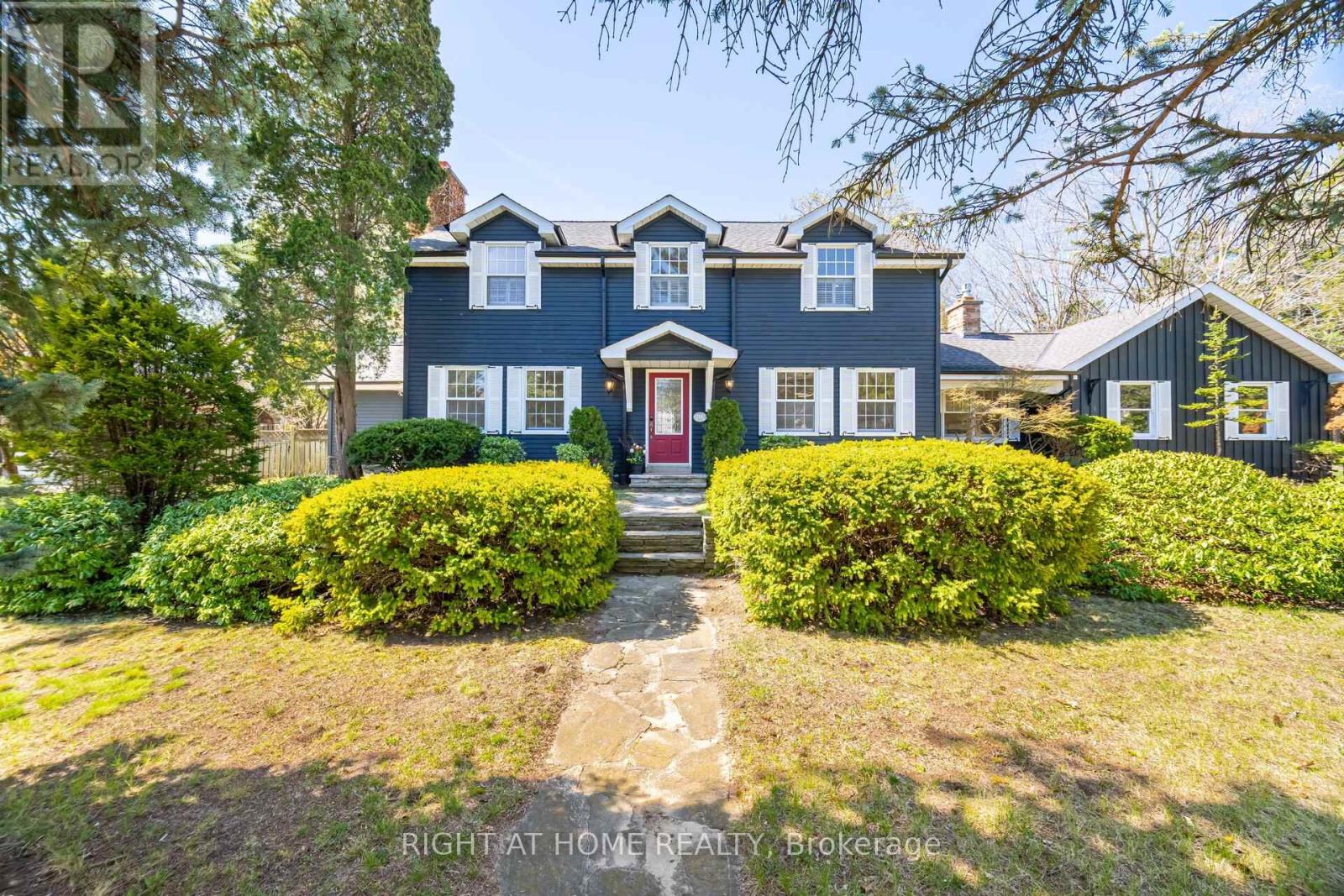 1173 Carey Road, Oakville, Ontario  L6J 2E3 - Photo 1 - W12173672