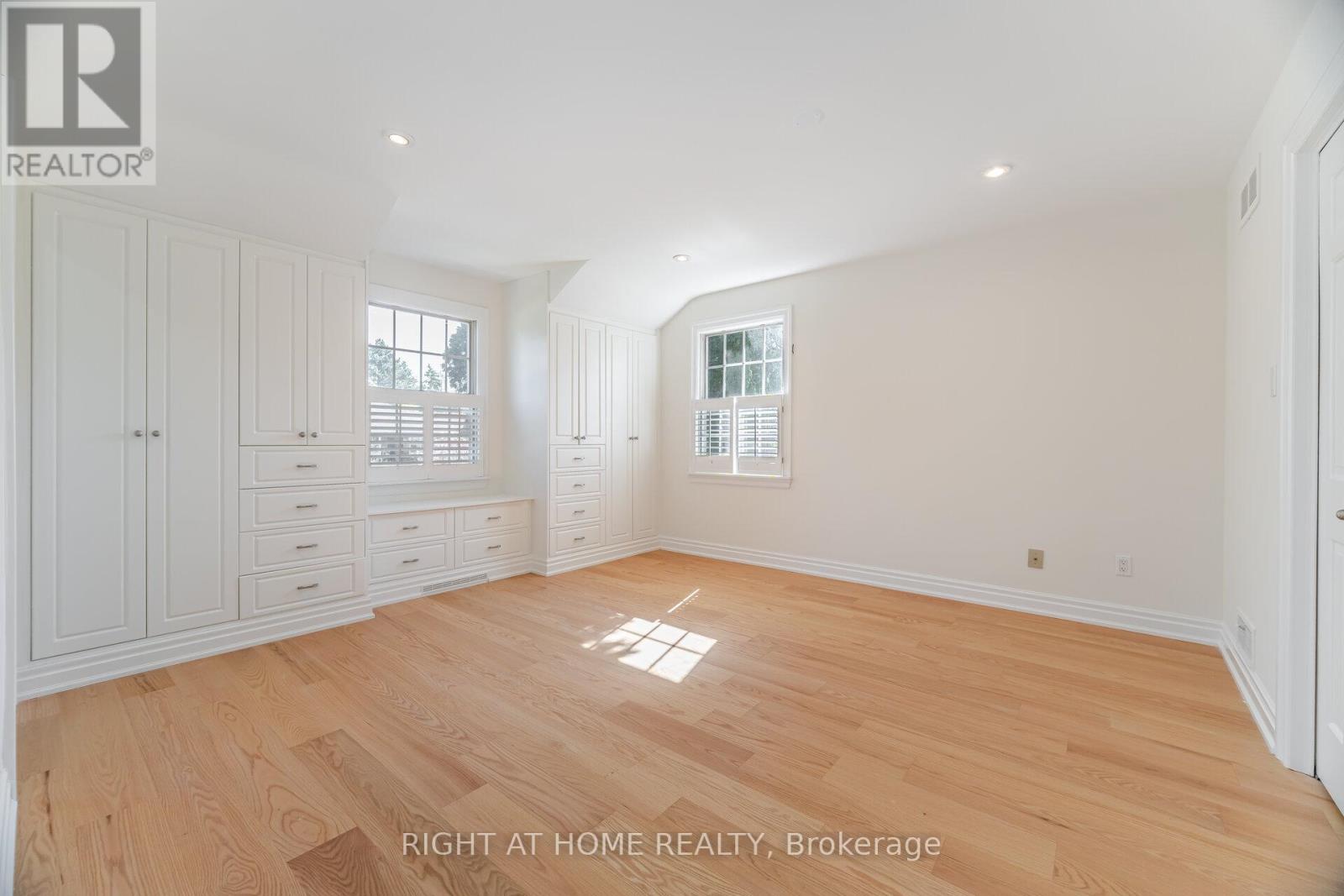 1173 Carey Road, Oakville, Ontario  L6J 2E3 - Photo 27 - W12173672