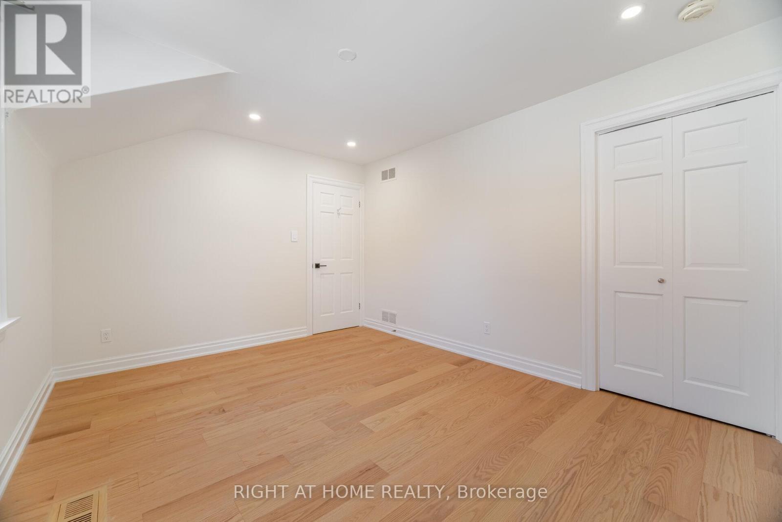 1173 Carey Road, Oakville, Ontario  L6J 2E3 - Photo 33 - W12173672