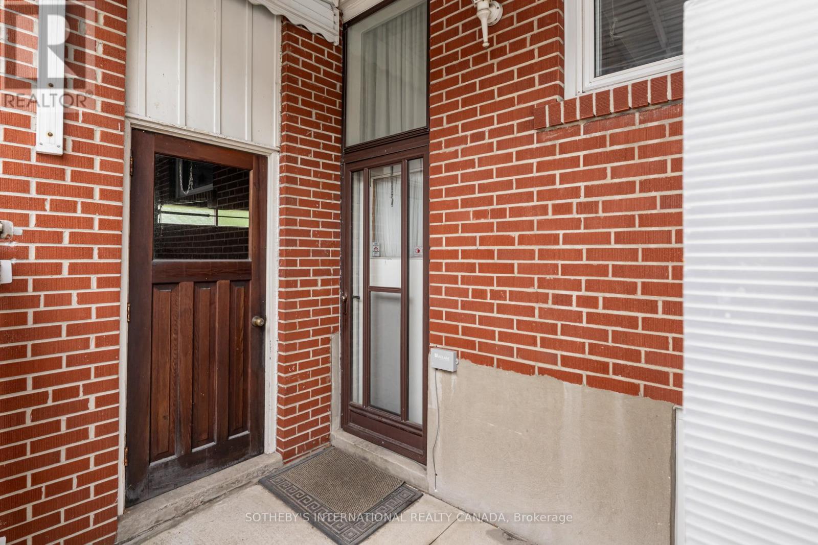 102 Clement Road, Toronto, Ontario  M9R 1Z2 - Photo 35 - W12173717