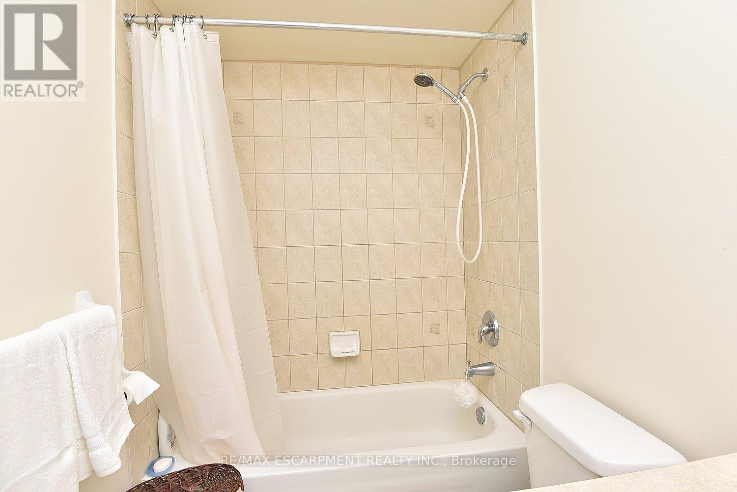 4194 Rawlins Common, Burlington, Ontario  L7M 0B5 - Photo 28 - W12173739