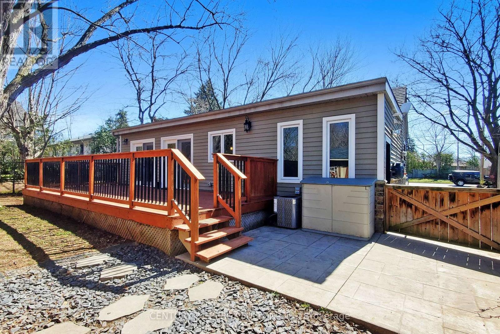 3489 New Street, Burlington, Ontario  L7N 1N5 - Photo 28 - W12173740