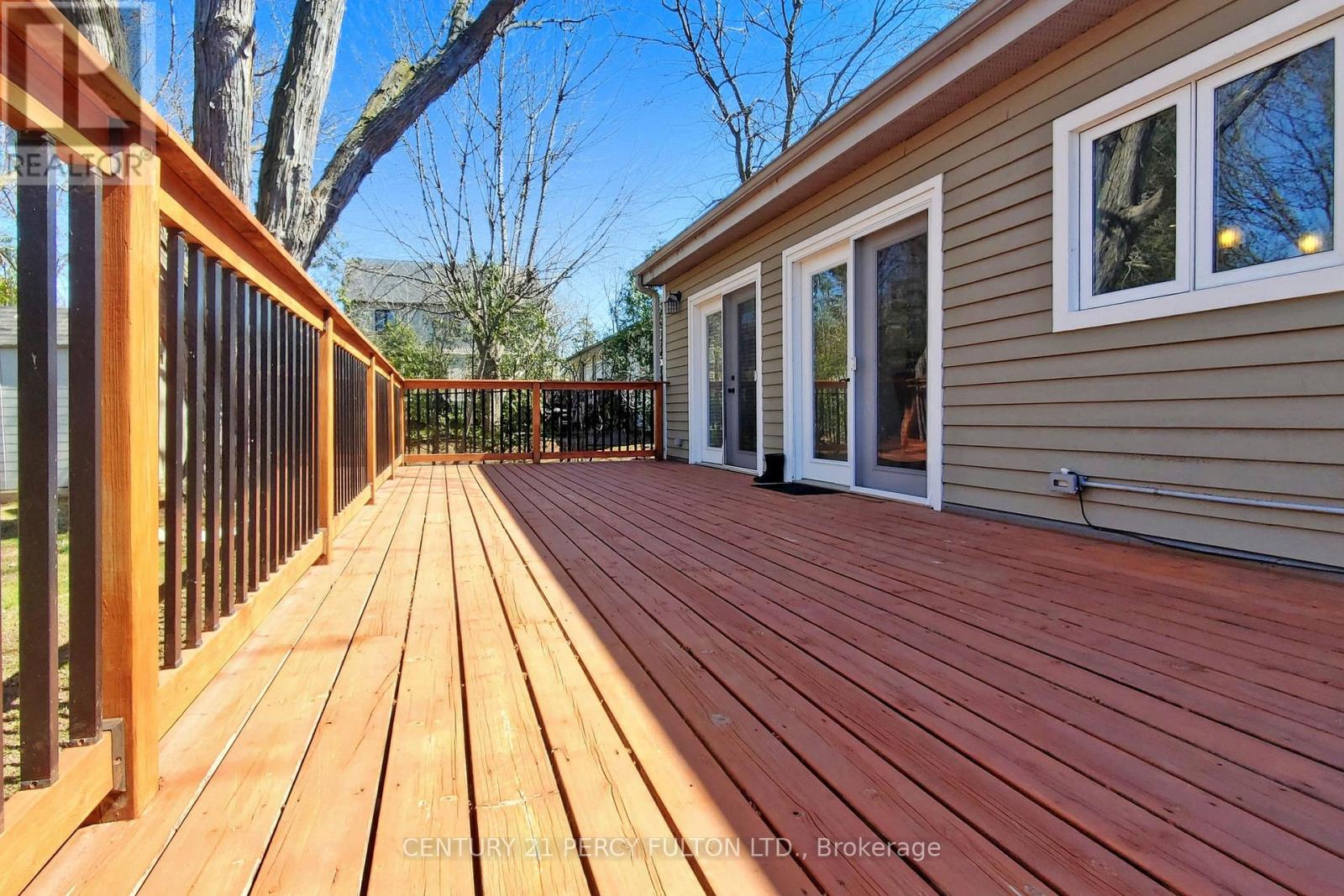 3489 New Street, Burlington, Ontario  L7N 1N5 - Photo 31 - W12173740