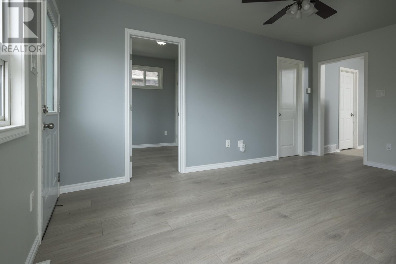 717 Northern Ave, Thunder Bay, Ontario  P7C 2W1 - Photo 6 - TB251359