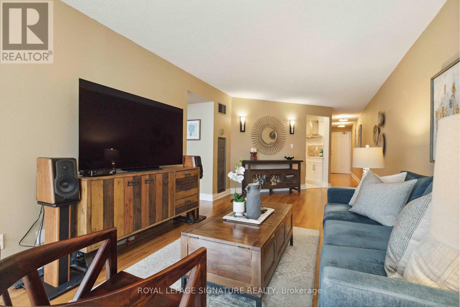 1007 - 222 The Esplanade, Toronto, Ontario  M5A 4M8 - Photo 6 - C12169360