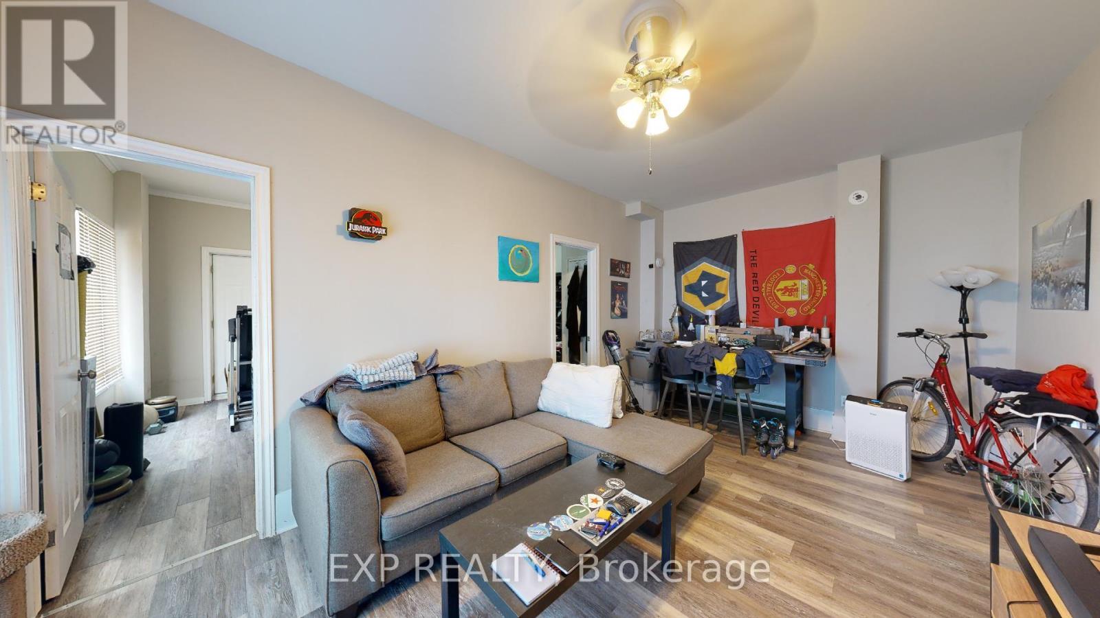 553 Quebec Street, London East (East G), Ontario  N5W 3Y9 - Photo 11 - X12173588