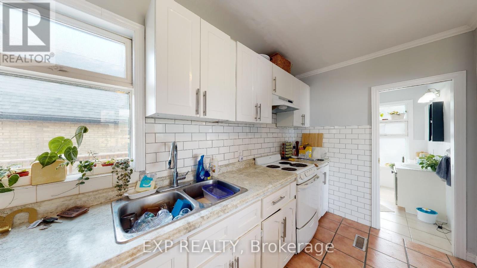 553 Quebec Street, London East (East G), Ontario  N5W 3Y9 - Photo 15 - X12173588