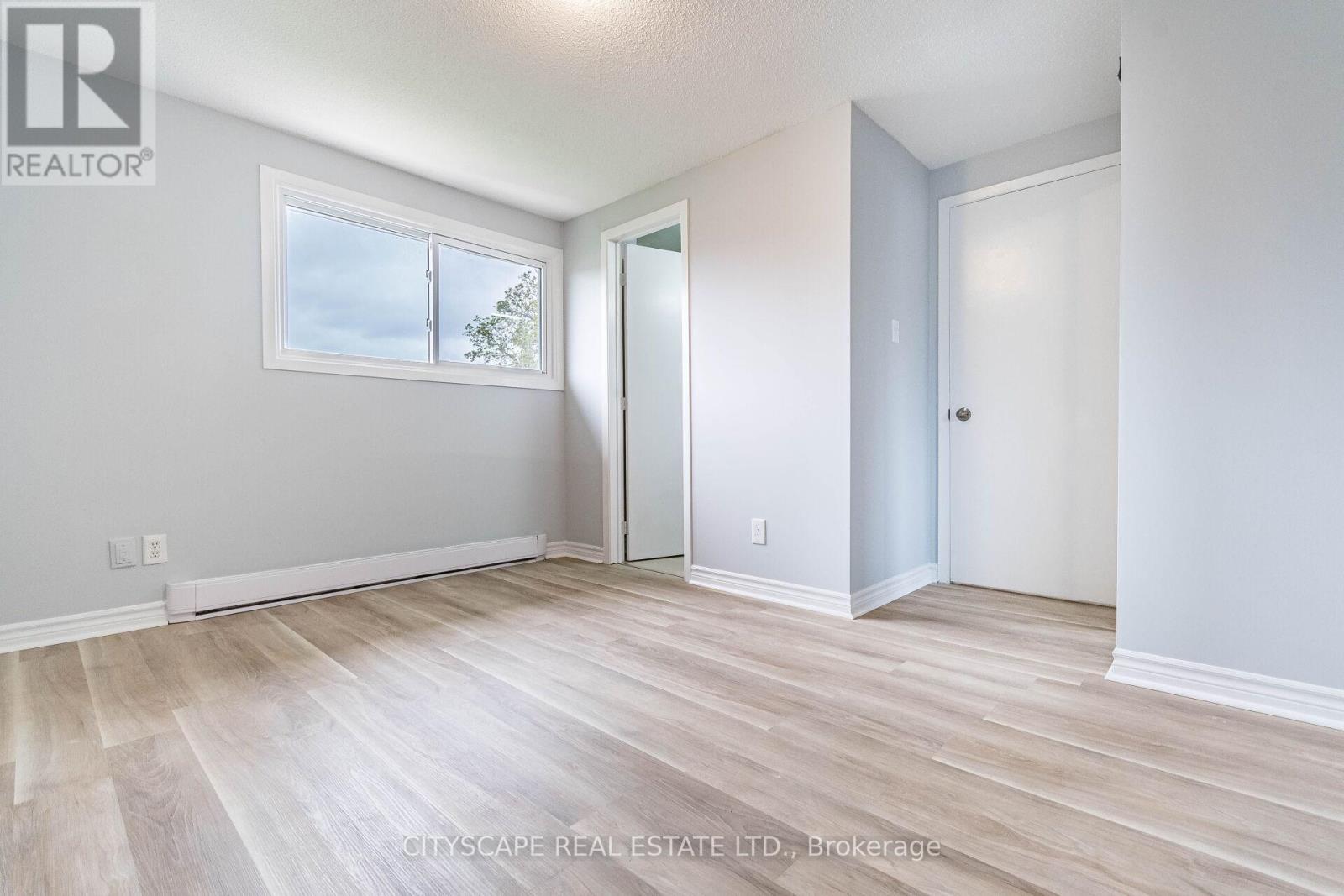 8 - 20 Mayfield Avenue, Waterloo, Ontario  N2J 4M5 - Photo 26 - X12173604