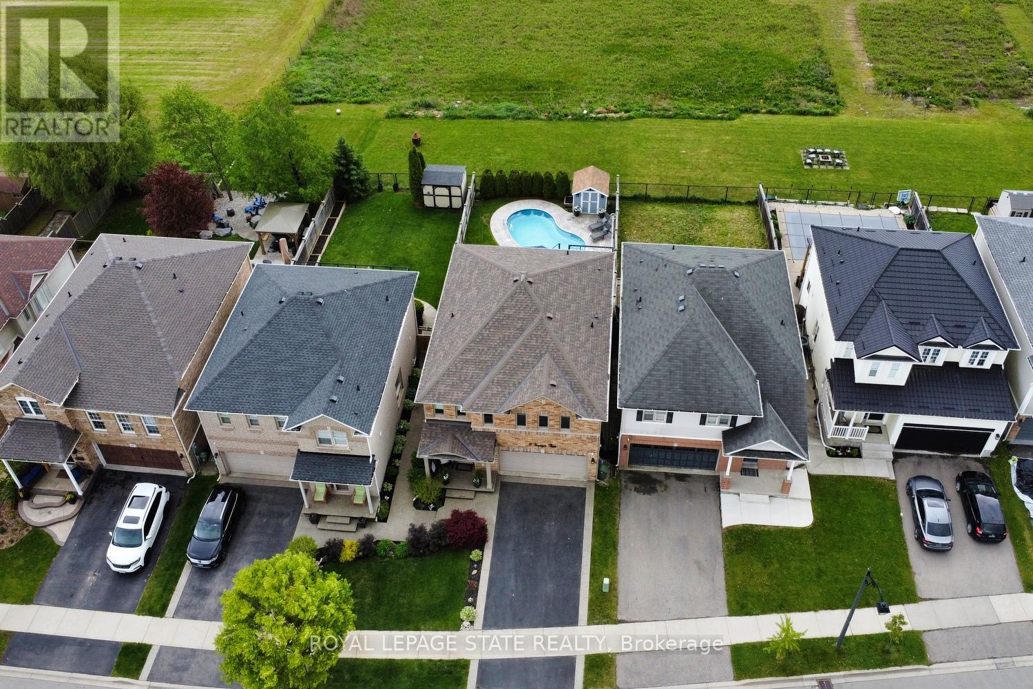 97 Voyager Pass, Hamilton, Ontario  L0R 1C0 - Photo 2 - X12173683