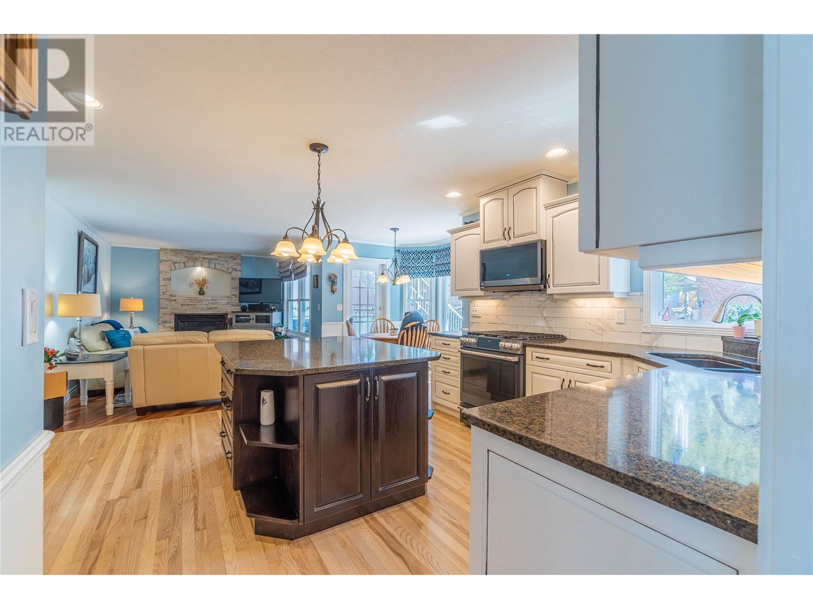 1817 Coldwater Court, Kamloops, British Columbia  V2E 2R5 - Photo 13 - 10341118