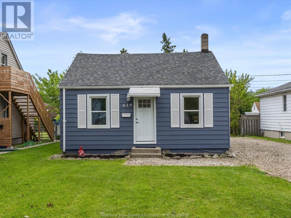 619 Edinborough St, Windsor, Ontario  N8X 3C1 - Photo 2 - 25013073