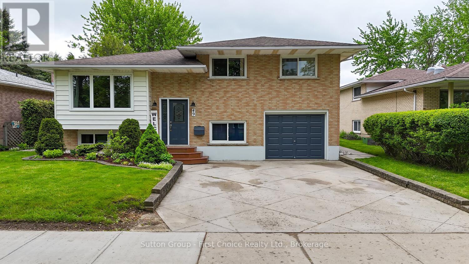 49 Demille Street, Stratford, Ontario  N4Z 1C5 - Photo 2 - X12173810
