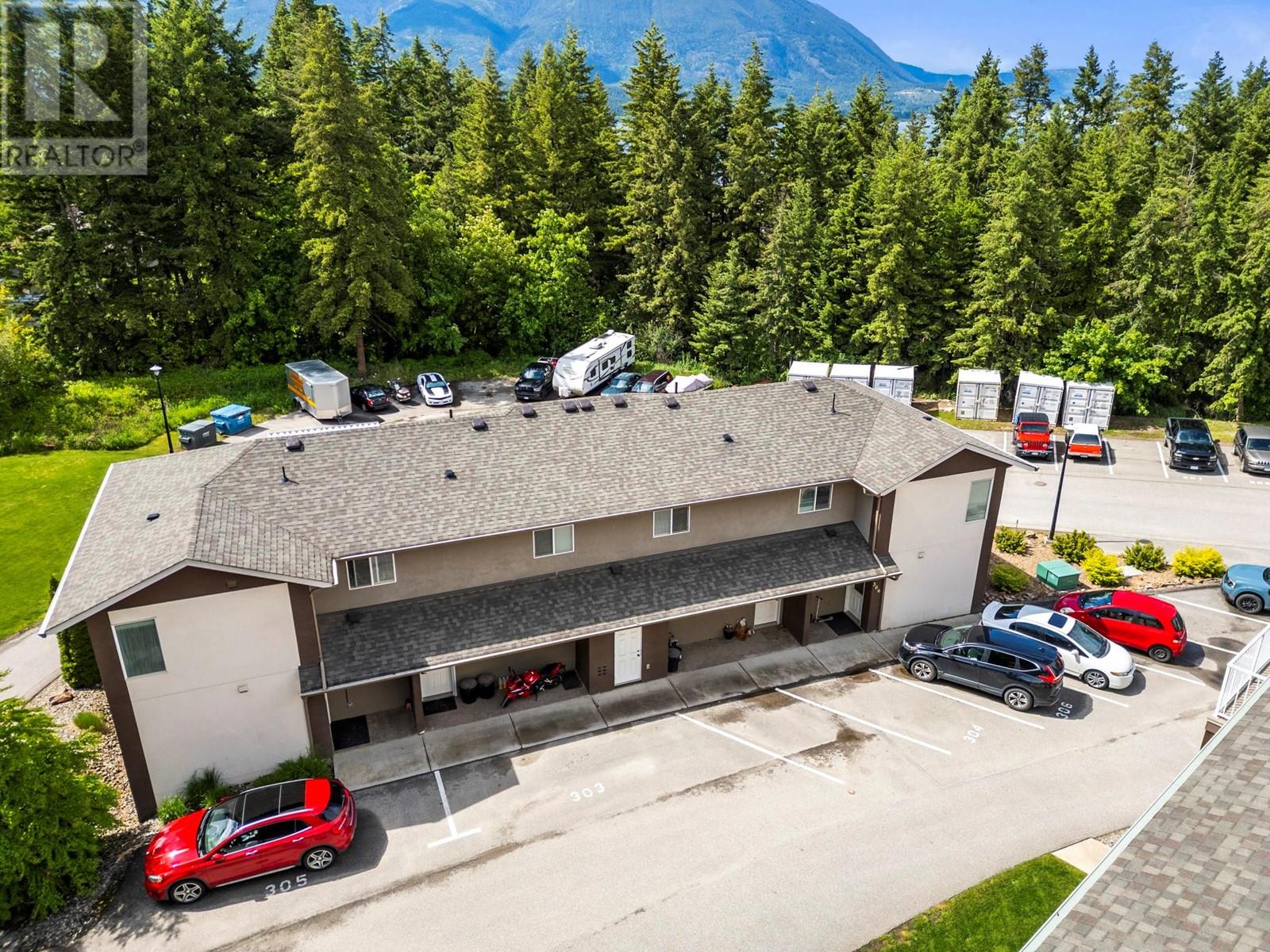 1449 1st Avenue NE Unit# 306, Salmon Arm, BC V1E0C4