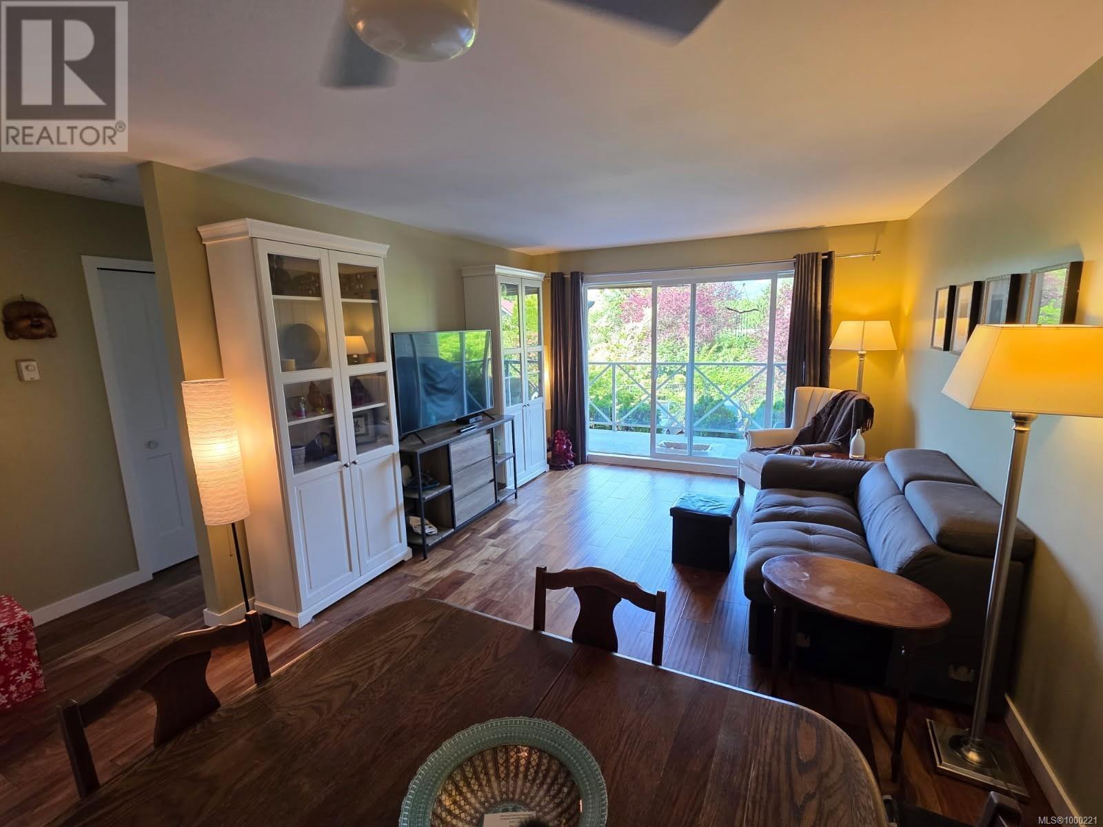 Property at 201 481 Kennedy St image 1